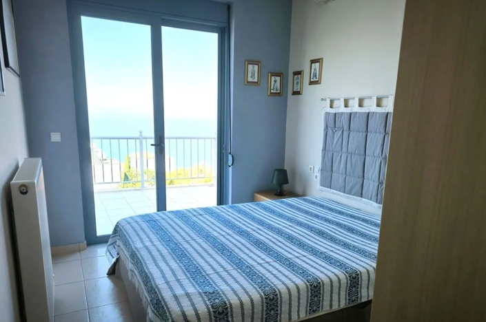 Image No.25-2 Bed House for sale