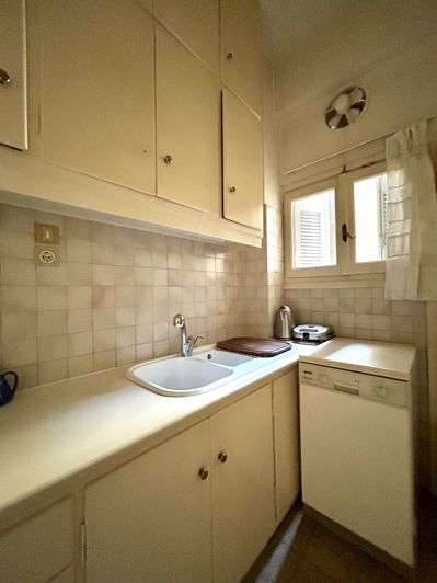 Image No.14-2 Bed Apartment for sale