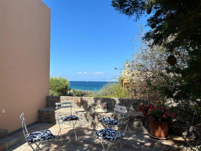 Image No.1-3 Bed House for sale