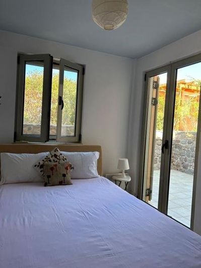 Image No.11-3 Bed House for sale