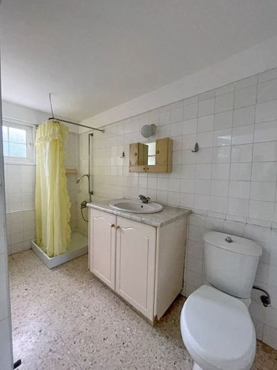 Image No.14-3 Bed Property for sale