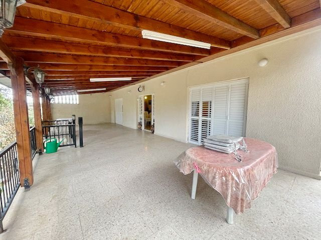 Image No.15-3 Bed Property for sale