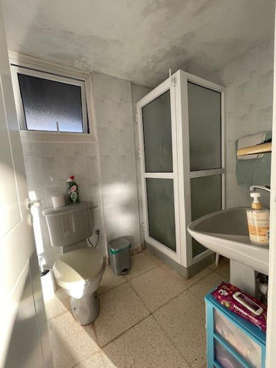 Image No.22-3 Bed Property for sale