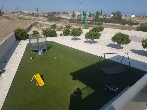 Image No.10-4 Bed Property for sale