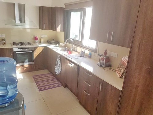 Image No.2-4 Bed Property for sale