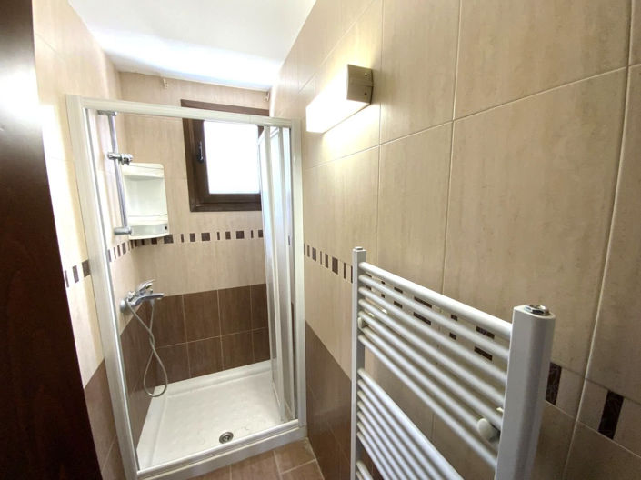 Image No.14-4 Bed Property for sale