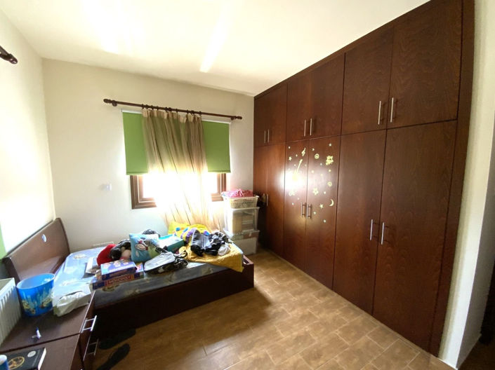 Image No.9-4 Bed Property for sale