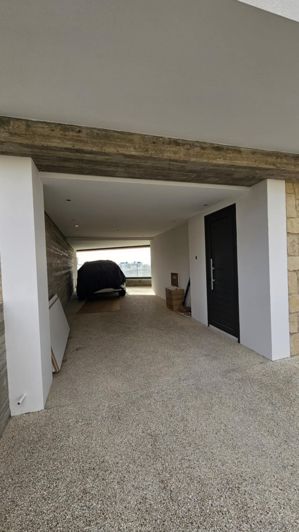 Image No.2-2 Bed Property for sale