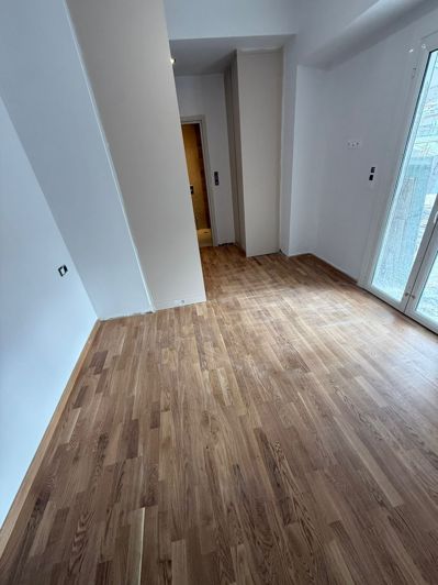 Image No.12-3 Bed Apartment for sale