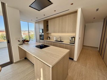 f528642e-deec-4324-8ca9-95acf3658427