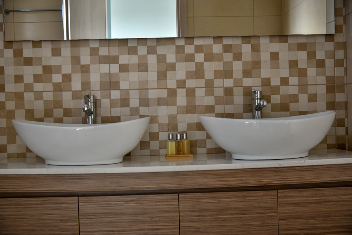 Image No.26-2 Bed House for sale