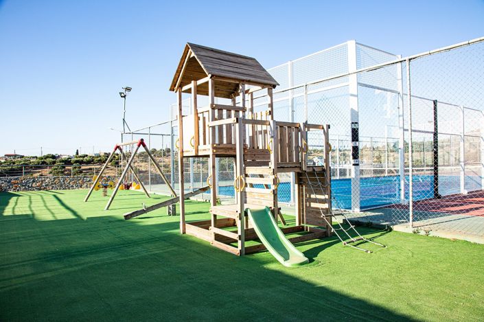 Image No.15-3 Bed House for sale