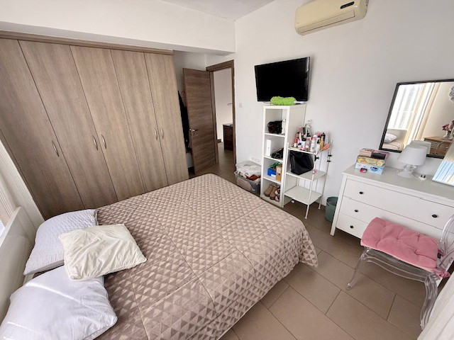 Image No.12-3 Bed Property for sale