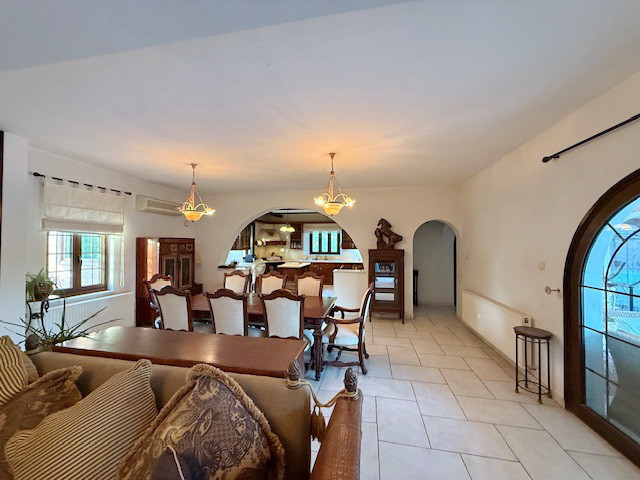 Image No.16-4 Bed Villa for sale