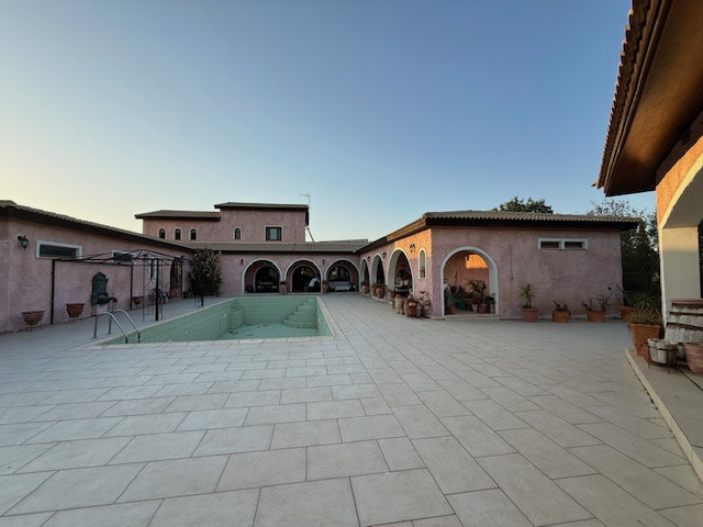 Image No.33-4 Bed Villa for sale