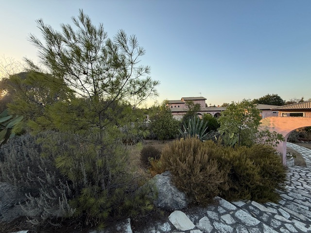 Image No.40-4 Bed Villa for sale