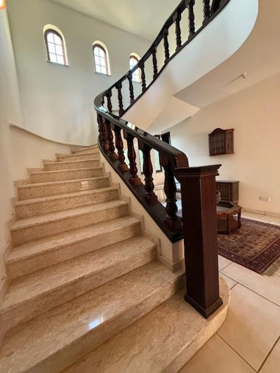 Image No.9-4 Bed Villa for sale