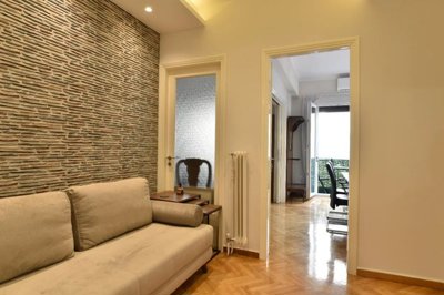 1c70180f-eb7d-4715-a6b3-2843adfccc9b