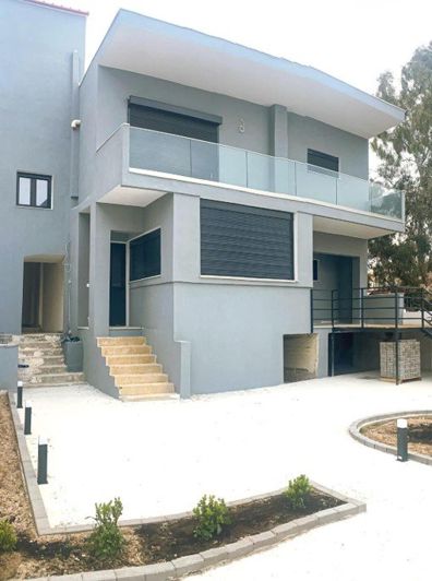 Image No.11-4 Bed House for sale