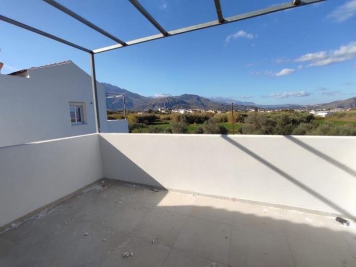 Image No.22-2 Bed House for sale