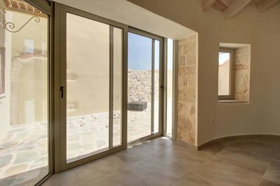 1d2194b8-d25e-4730-bb5b-e5d396f564f5