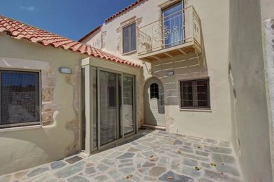 c9c08ac4-26c5-4a53-ab10-20ce8682e76f