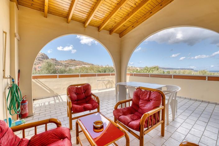 Image No.21-4 Bed House for sale