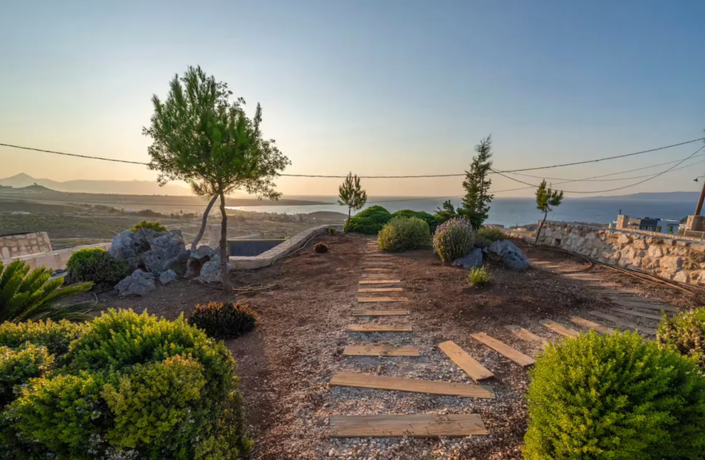 Image No.12-4 Bed House for sale