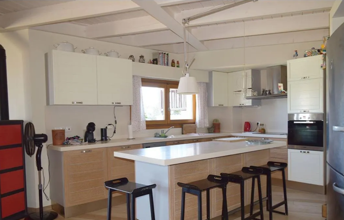 Image No.9-4 Bed House for sale