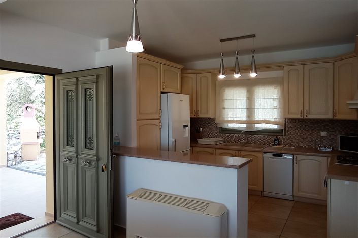 Image No.7-3 Bed House for sale