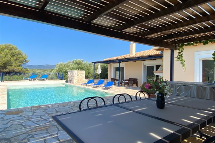 Image No.4-5 Bed House for sale