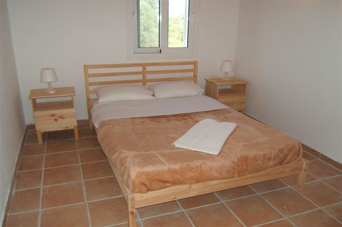 Image No.9-5 Bed House for sale