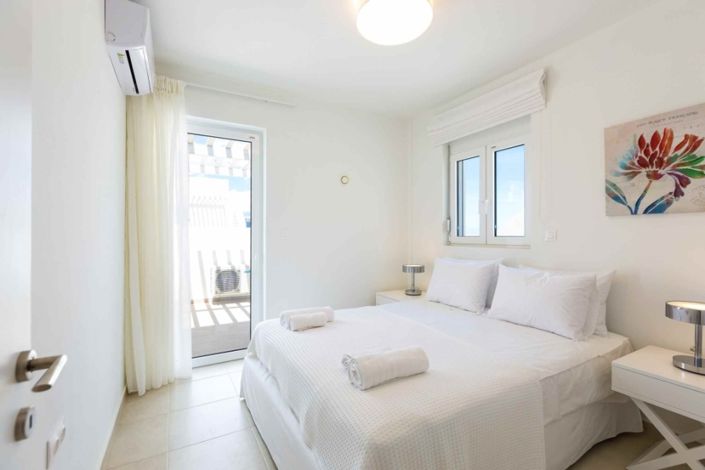 Image No.9-3 Bed Apartment for sale