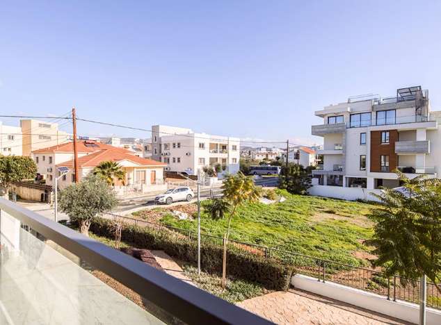 Image No.13-3 Bed Apartment for sale