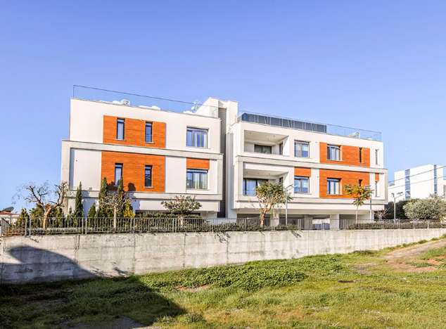 Image No.22-3 Bed Apartment for sale