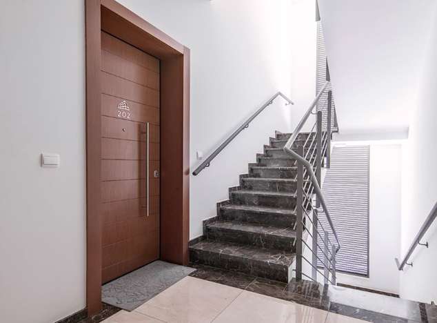 Image No.23-3 Bed Apartment for sale