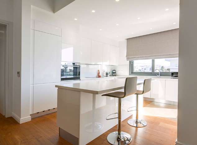 Image No.27-3 Bed Apartment for sale