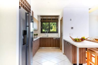 3f3efb4e-8666-4554-9fdd-3323610c882d