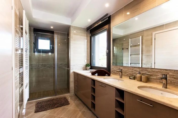 Image No.17-Maison de 6 chambres à vendre à Vrachasi