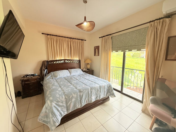 Image No.9-Propriété de 3 chambres à vendre à Oroklini