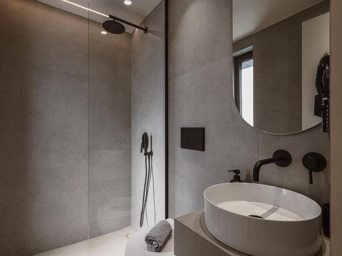 Image No.11-5 Bed House for sale