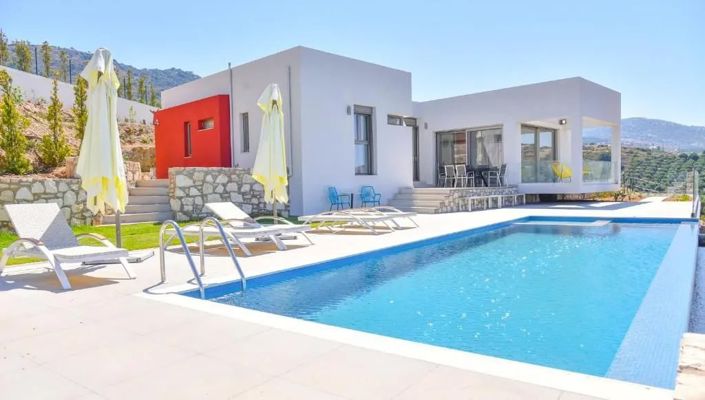 Image No.2-6 Bed House for sale