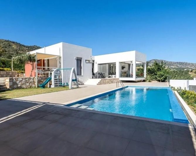 Image No.23-6 Bed House for sale