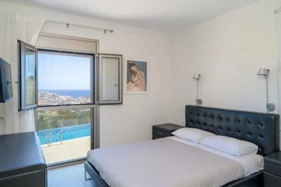 2e8efa3c-a440-4529-a7d8-3a3362dbc3c5