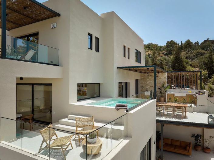 Image No.10-6 Bed House for sale