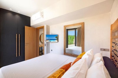 9168e4ec-9ace-4a27-81a9-e8961486e384