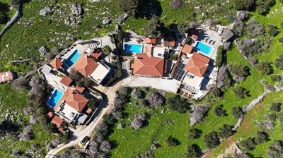 13d1b727-960b-4f4b-ae41-01689abba130