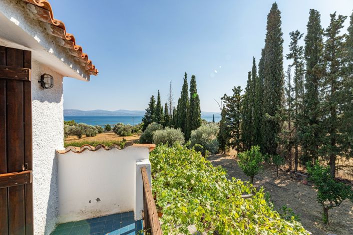 Image No.14-Maison de 4 chambres à vendre à Eretria