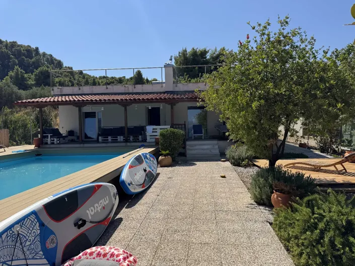 Image No.3-Maison de 3 chambres à vendre à Eubée