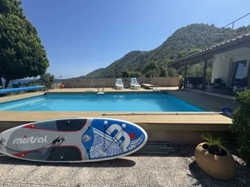 585d292b-be23-4b24-8aa8-248ccfbf0da5